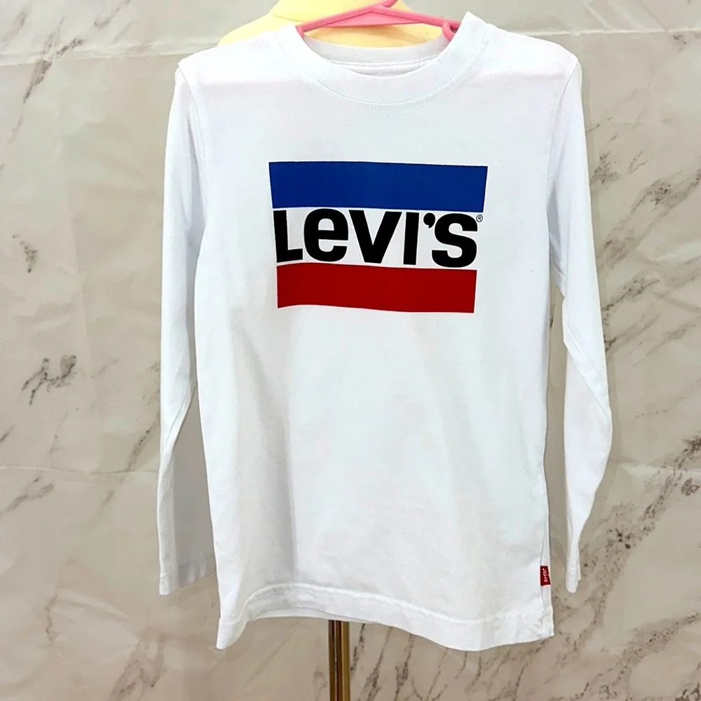 Levi’s‎ Long sleeve T shirt red white and blue 5/6